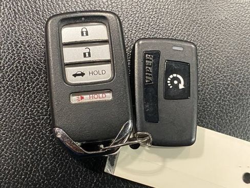 Used 2018 Honda Accord Sport image 28