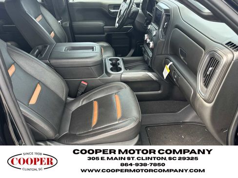 Used 2022 GMC Sierra 1500 AT4 w/ AT4 Premium Package AWD/4WD image 13
