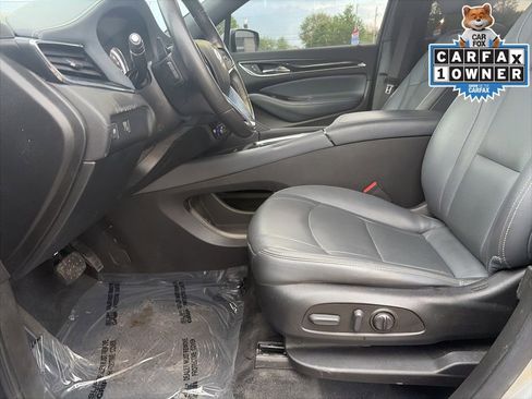 Used 2023 Buick Enclave Essence w/ Experience Buick Package AWD/4WD image 16