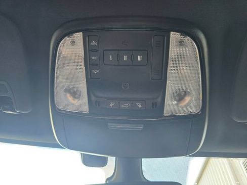 Used 2023 Dodge Durango GT AWD/4WD image 29