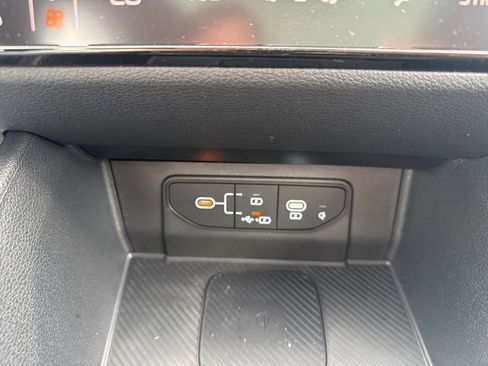 New 2026 Kia Sportage EX w/ EX Panorama Roof Package image 39