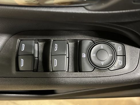 Used 2022 Chevrolet Equinox LT image 10