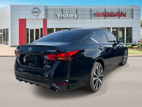 Used 2020 Nissan Altima 2.5 Platinum AWD/4WD image 3