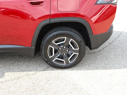 New 2026 Jeep Cherokee Limited AWD/4WD image 3