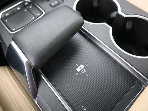 Used 2022 Acura MDX SH-AWD w/ Technology Package image 29