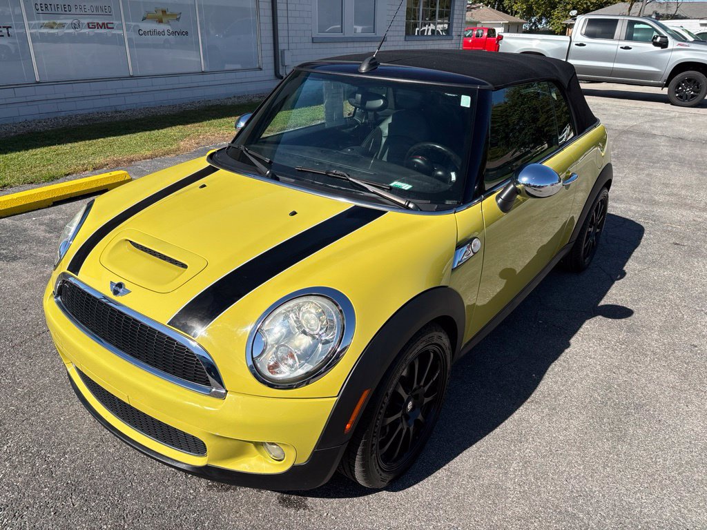 Used 2009 MINI Cooper S FWD image 1