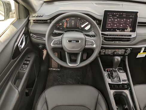 New 2026 Jeep Compass Latitude AWD/4WD image 11