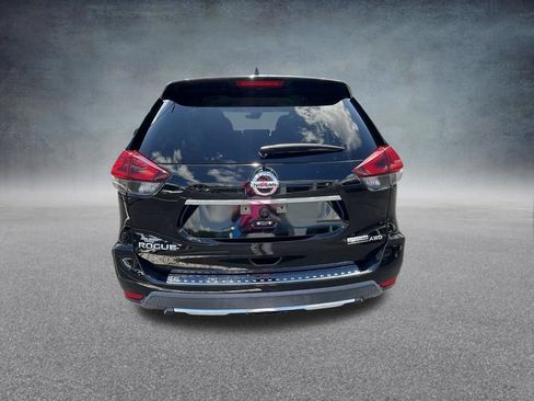 Used 2019 Nissan Rogue S w/ Special Edition Package AWD/4WD image 11