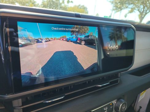 New 2026 Jeep Gladiator Sport image 18