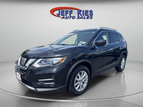 Used 2017 Nissan Rogue SV AWD/4WD image 1