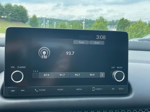 Used 2025 Honda HR-V Sport image 35