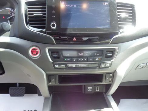 Used 2021 Honda Ridgeline RTL image 18