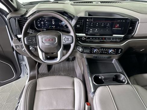 New 2026 GMC Sierra 2500 SLT w/ Max Trailering Package AWD/4WD image 21