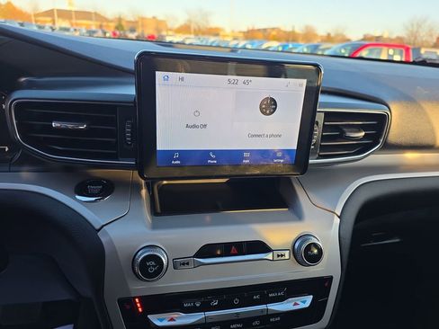 Used 2023 Ford Explorer XLT w/ Equipment Group 202A image 26