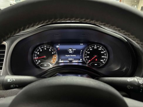 Used 2021 Jeep Renegade Latitude image 31