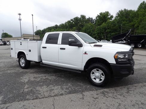 Used 2023 RAM 2500 Tradesman AWD/4WD image 10