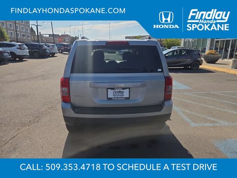 Used 2015 Jeep Patriot Sport AWD/4WD image 4