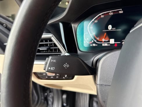 Used 2022 BMW 330i xDrive Sedan w/ Driving Assistance Package image 31