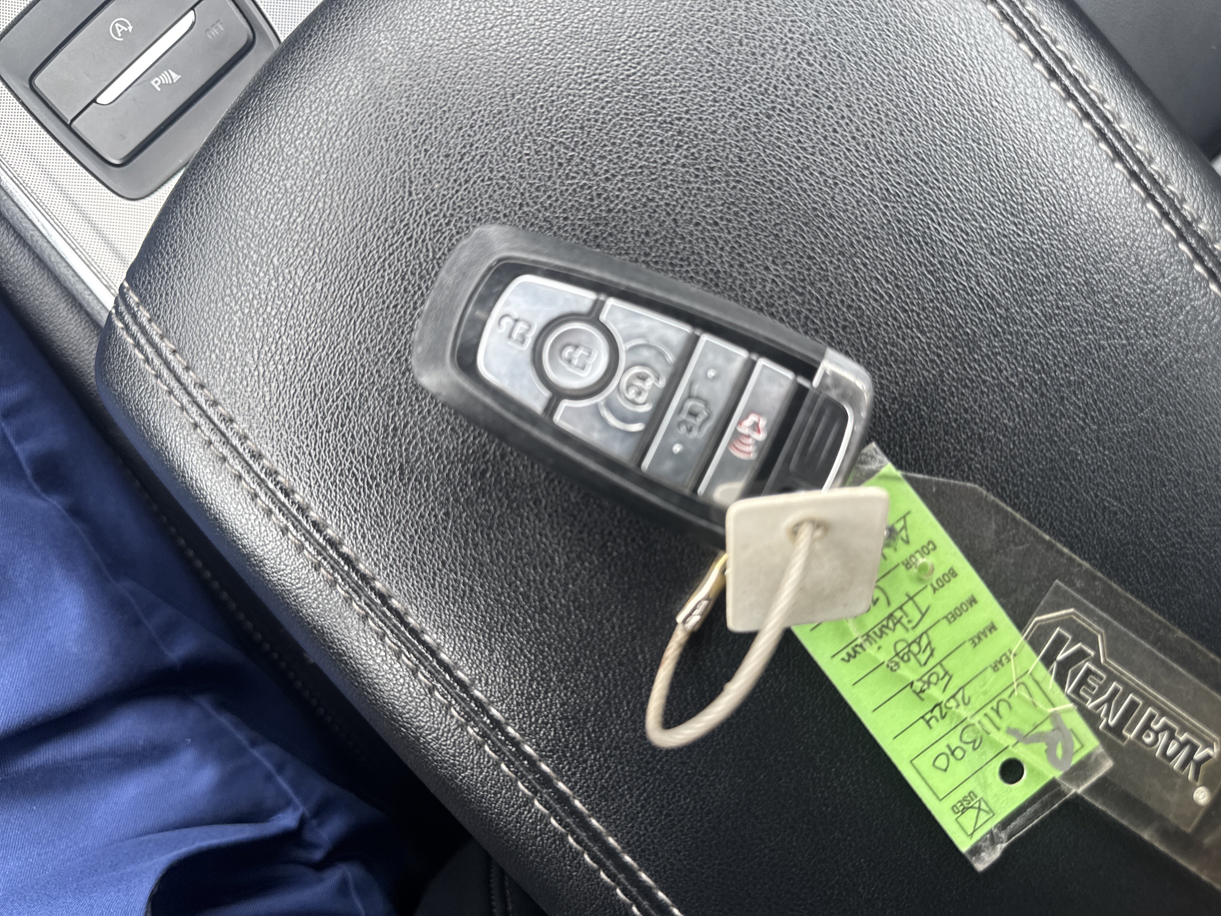 Used 2024 Ford Edge Titanium AWD/4WD image 28