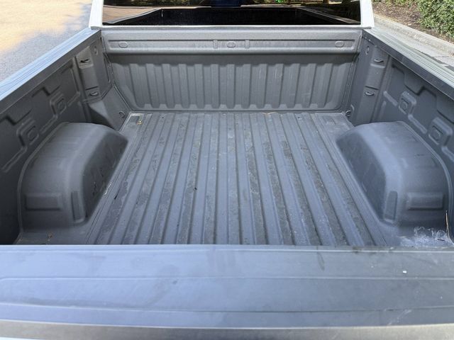 Used 2023 Chevrolet Silverado 1500 LT AWD/4WD image 40