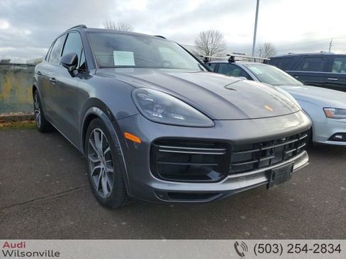 Used 2019 Porsche Cayenne Turbo image 1
