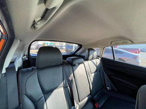 Used 2018 Subaru Crosstrek 2.0i Limited image 5