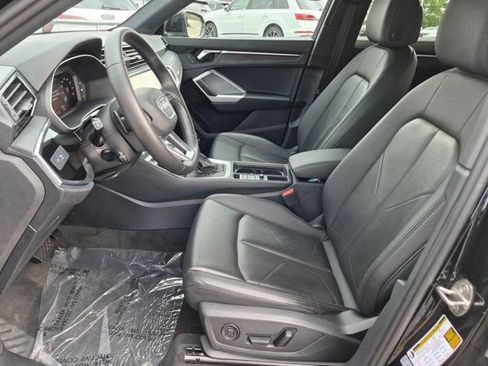 Certified 2024 Audi Q3 2.0T Premium Plus w/ Premium Plus Package AWD/4WD image 9