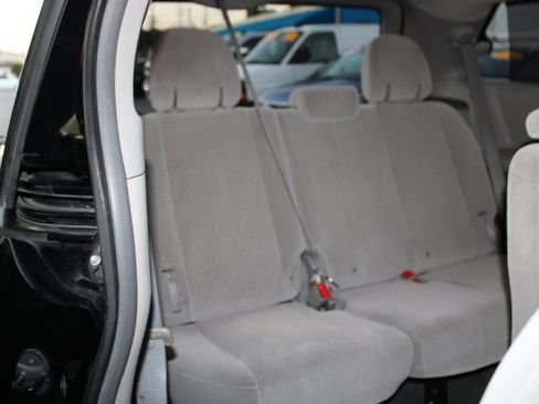 Used 2016 Toyota Sienna LE image 11