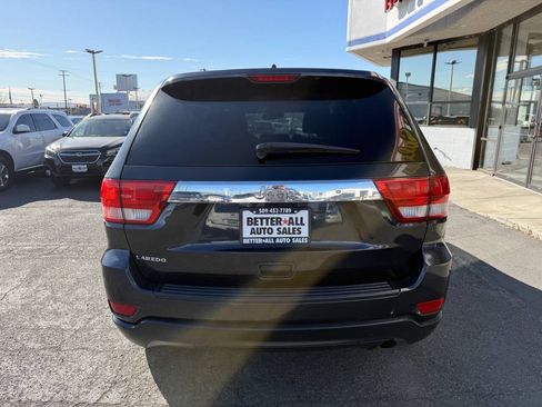 Used 2013 Jeep Grand Cherokee Laredo RWD image 5