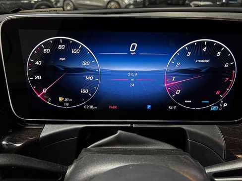 Used 2025 Mercedes-Benz C 300 4MATIC Sedan image 31