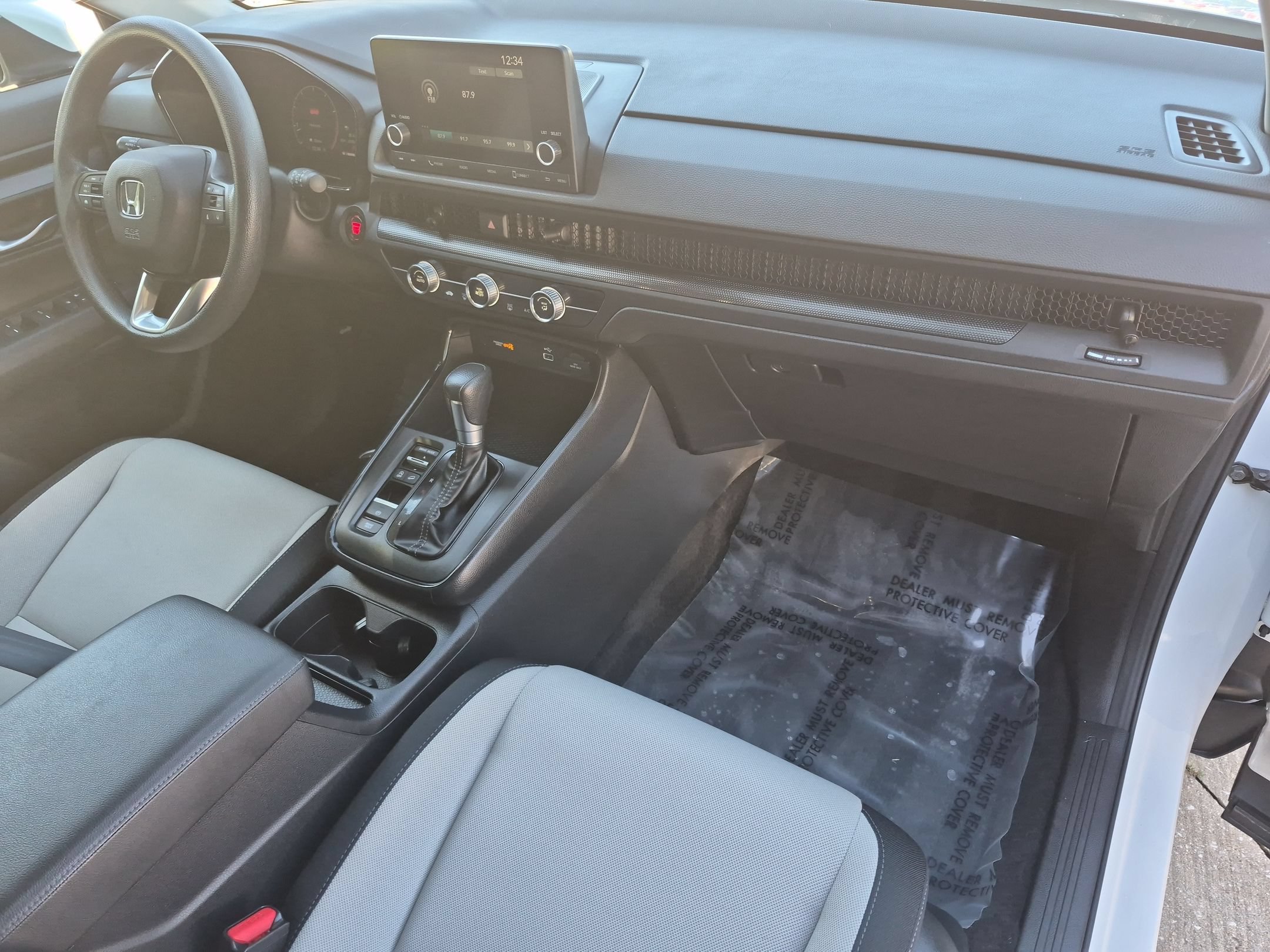 Used 2025 Honda CR-V LX image 30