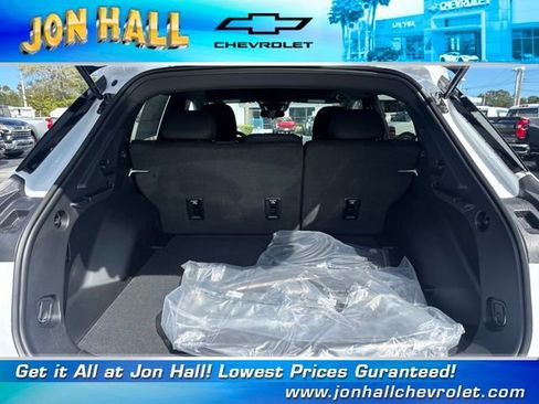 New 2026 Chevrolet Equinox EV LT w/ Comfort Package image 12