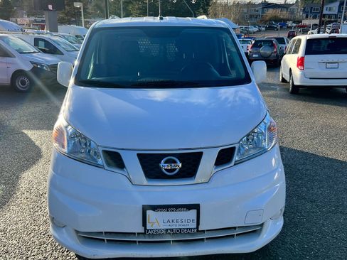 Used 2021 Nissan NV200 SV w/ Back Door Glass Package image 2