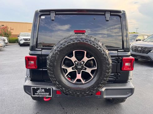 Used 2020 Jeep Wrangler Unlimited Rubicon w/ LED Lighting Group AWD/4WD image 4