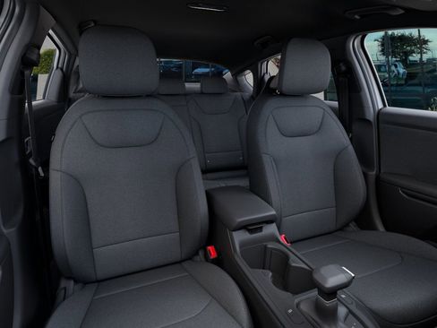 New 2026 Kia K4 LXS image 15