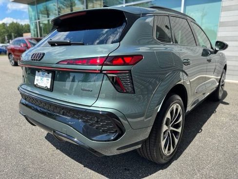 New 2026 Audi Q3 quattro 2.0T AWD/4WD image 5