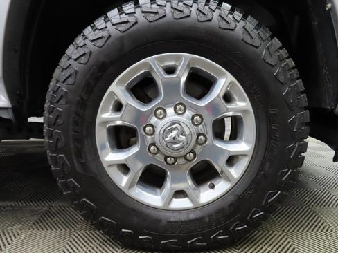 Used 2022 RAM 3500 Laramie image 8