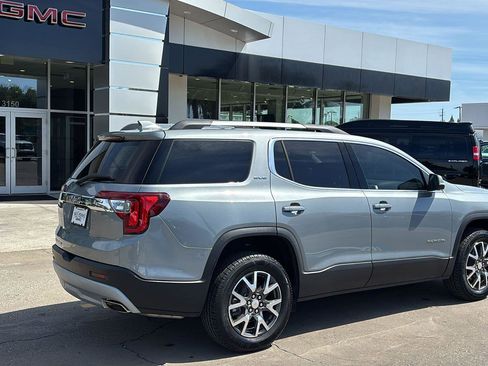 Certified 2023 GMC Acadia SLE w/ Driver Convenience Package FWD image 7