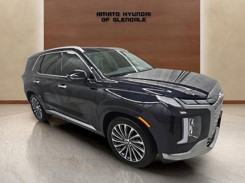 Used 2024 Hyundai Palisade Calligraphy image 8
