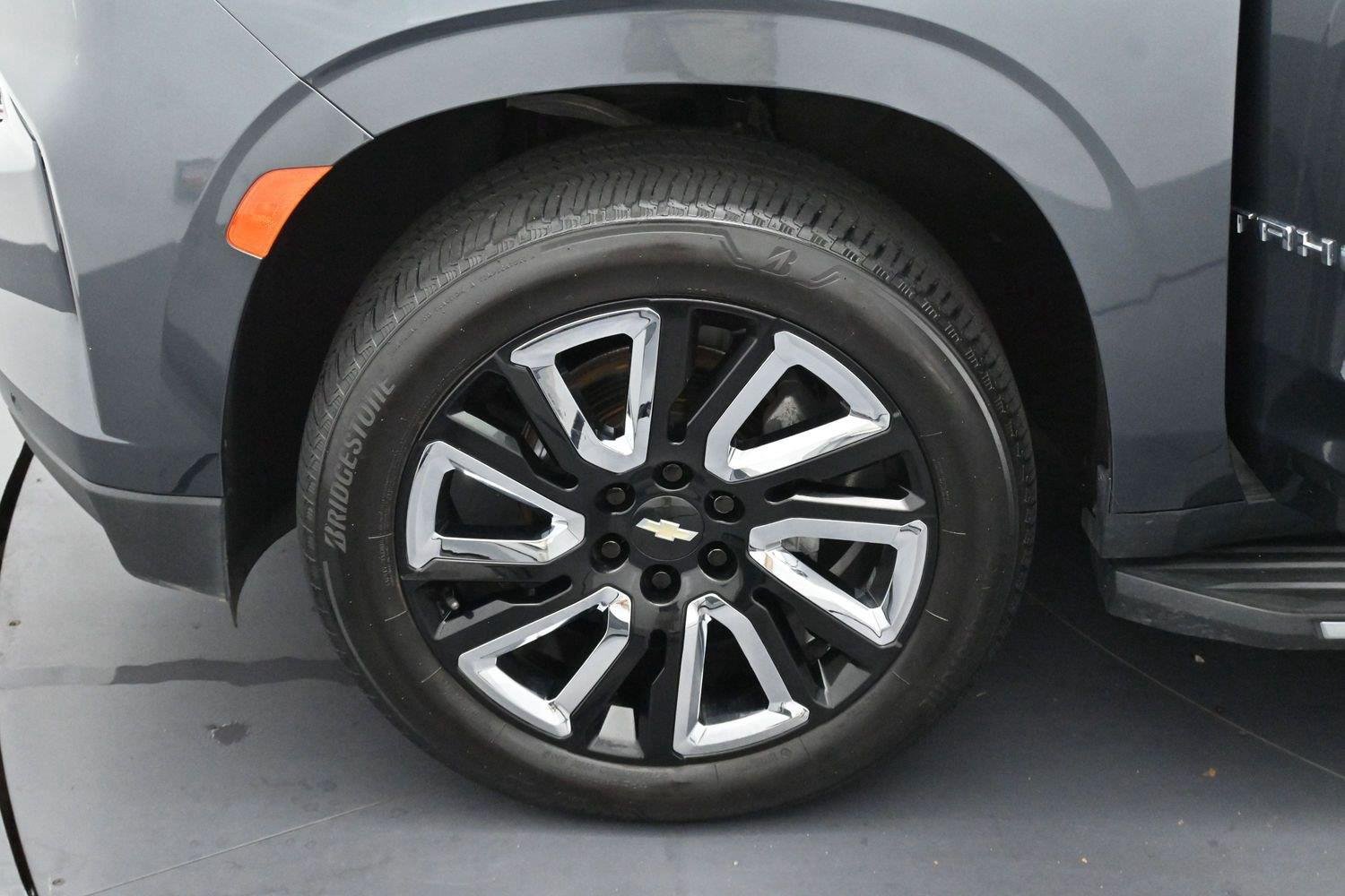 Used 2021 Chevrolet Tahoe Premier AWD/4WD image 34
