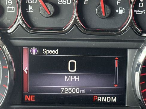 Certified 2015 GMC Sierra 1500 SLT w/ SLT Preferred Package image 12