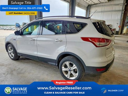 Used 2014 Ford Escape SE w/ Equipment Group 201A AWD/4WD image 3