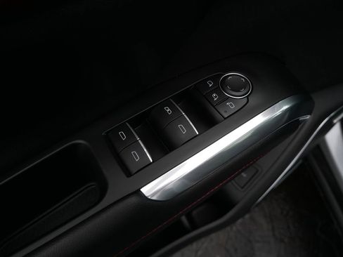 Certified 2024 Chevrolet Traverse RS w/ LPO, Floor Liner Package image 14