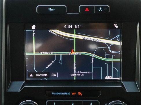 Used 2019 Ford F150 XLT w/ Equipment Group 302A Luxury image 16