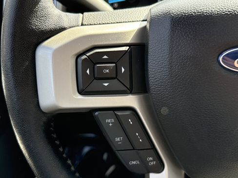 Used 2019 Ford F150 Lariat w/ Equipment Group 502A Luxury image 18