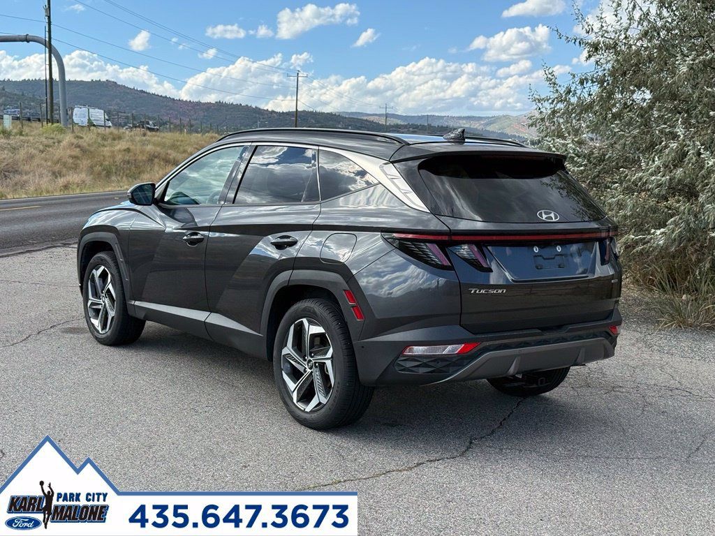 Used 2022 Hyundai Tucson Limited w/ Cargo Package AWD/4WD image 3