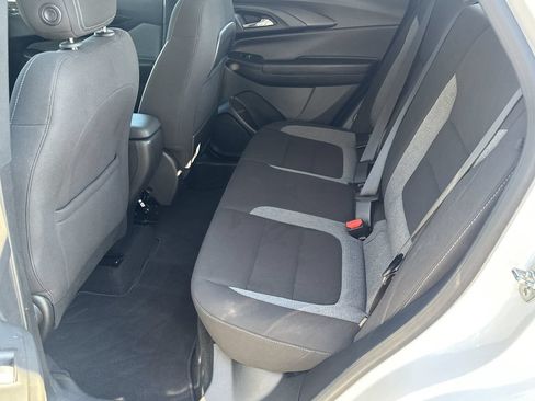 Used 2025 Chevrolet TrailBlazer LT FWD image 20