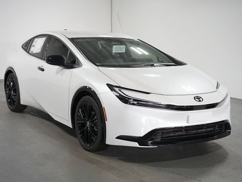 New 2026 Toyota Prius Nightshade image 3