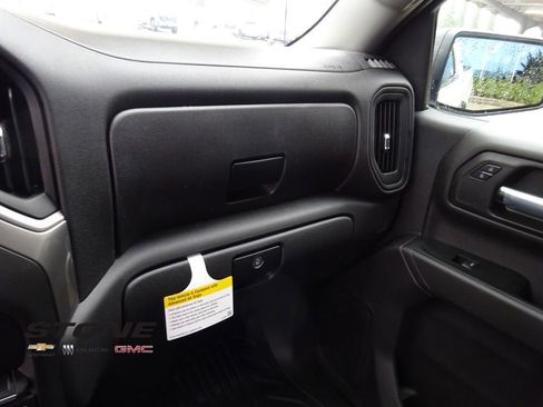 New 2026 GMC Sierra 1500 Pro w/ Pro Value Package image 21