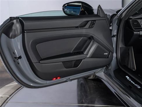 Certified 2026 Porsche 911 Carrera GTS image 24